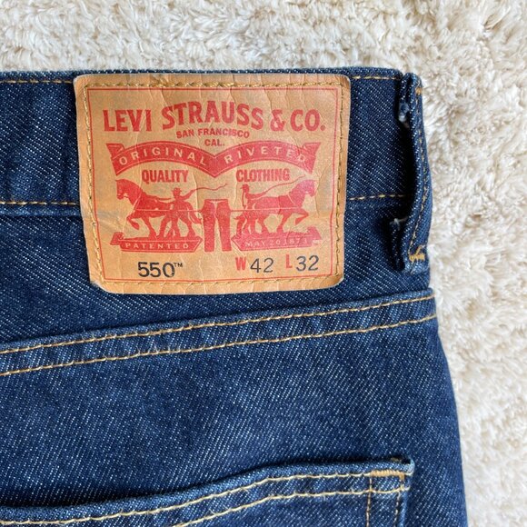 Levis 550 Jeans Mens 42x31 Relaxed Fit Blue Denim Jeans 100% Cotton - Picture 12 of 15